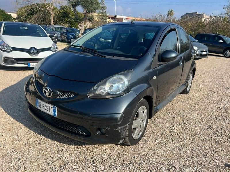 Toyota Aygo Aygo 1.0 12V VVT-i 5 porte Sol