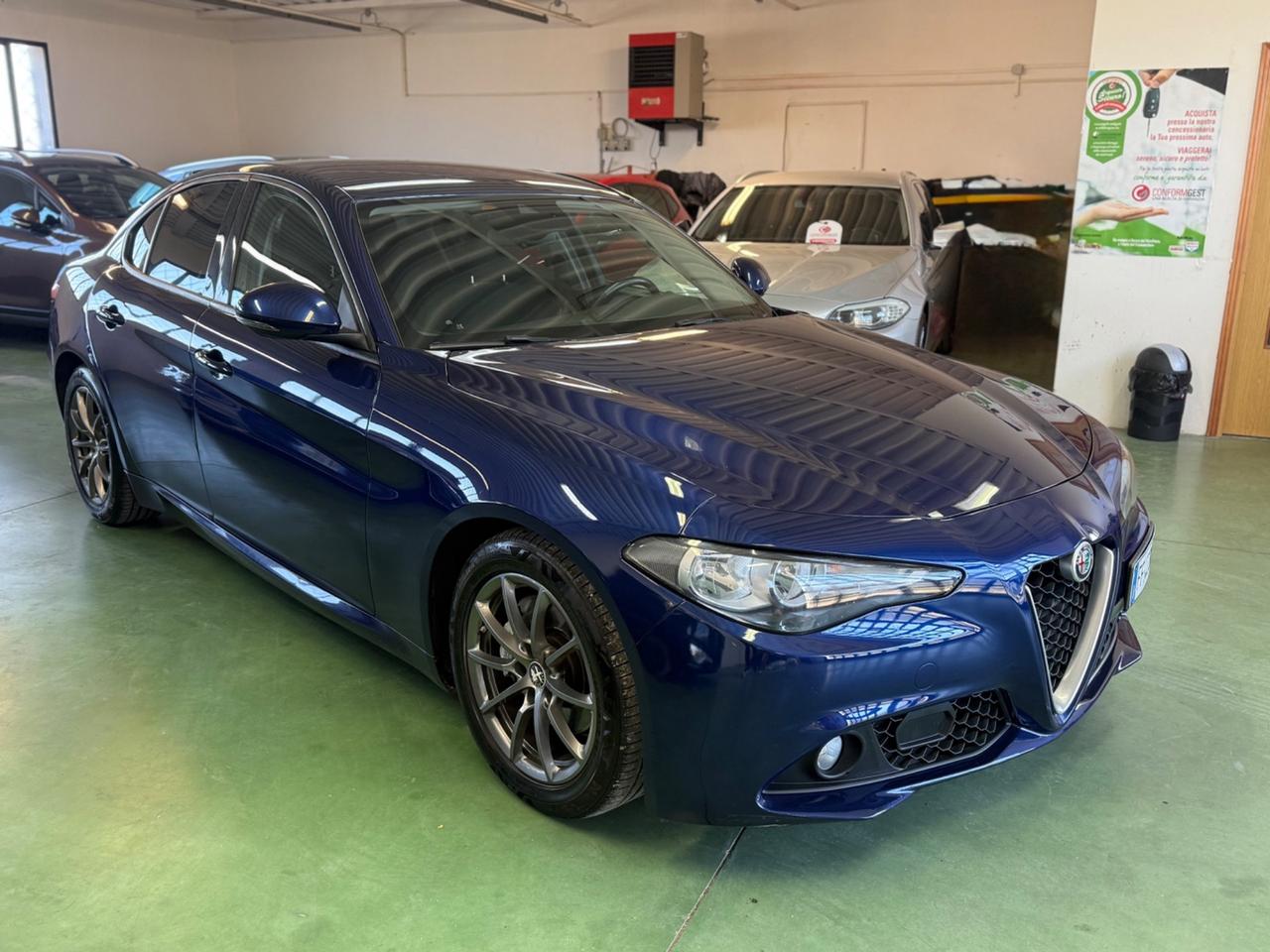 Alfa Romeo Giulia 2.2 Turbodiesel 150 CV AT8