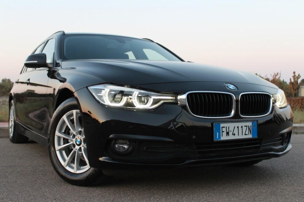 BMW 318d Touring Aut. *RETROCAMERA *FULL LED