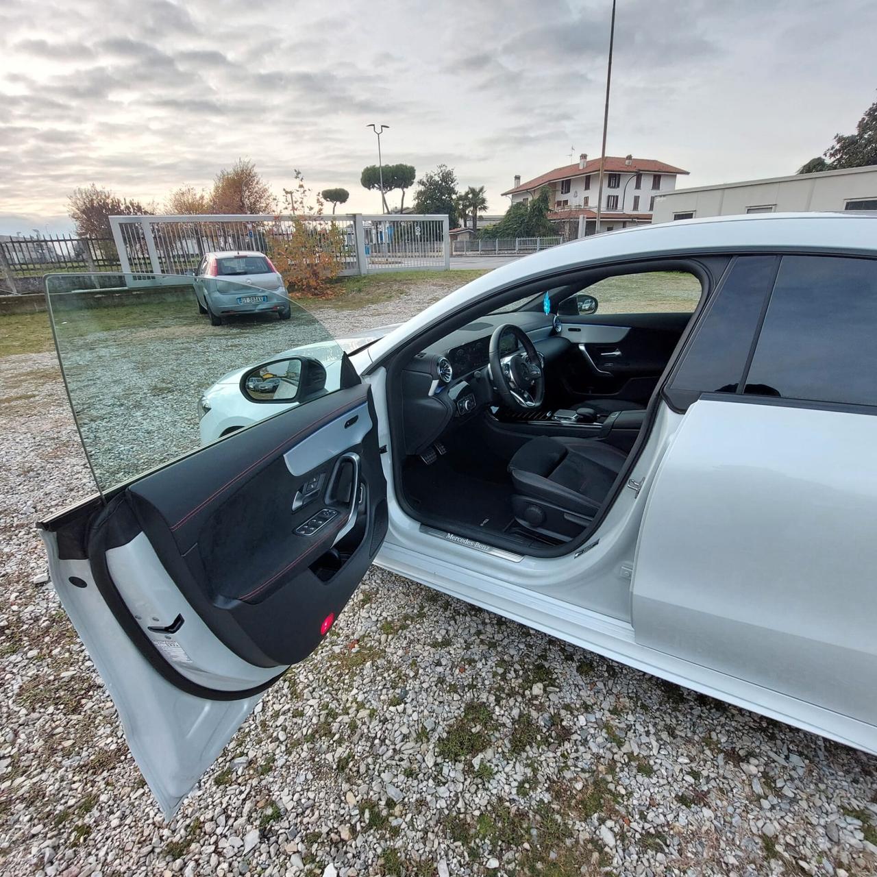 Mercedes-benz CLA 200 d Automatic Executive