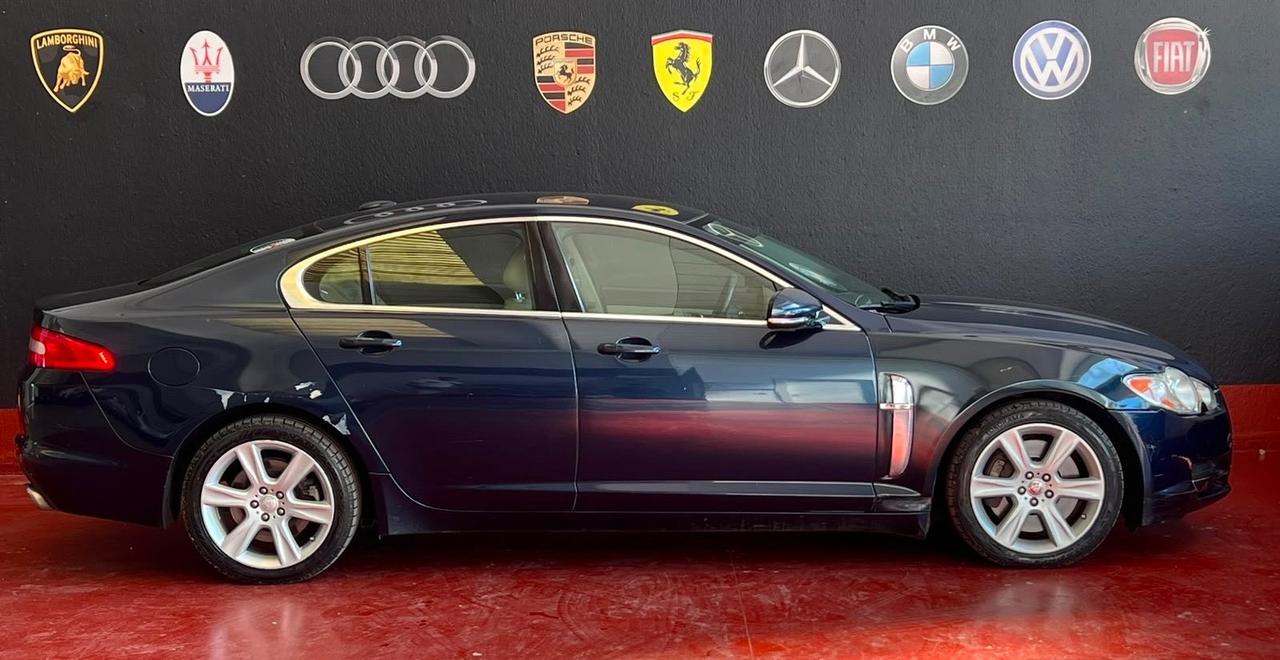 Jaguar XF 3.0 DS V6 Luxury