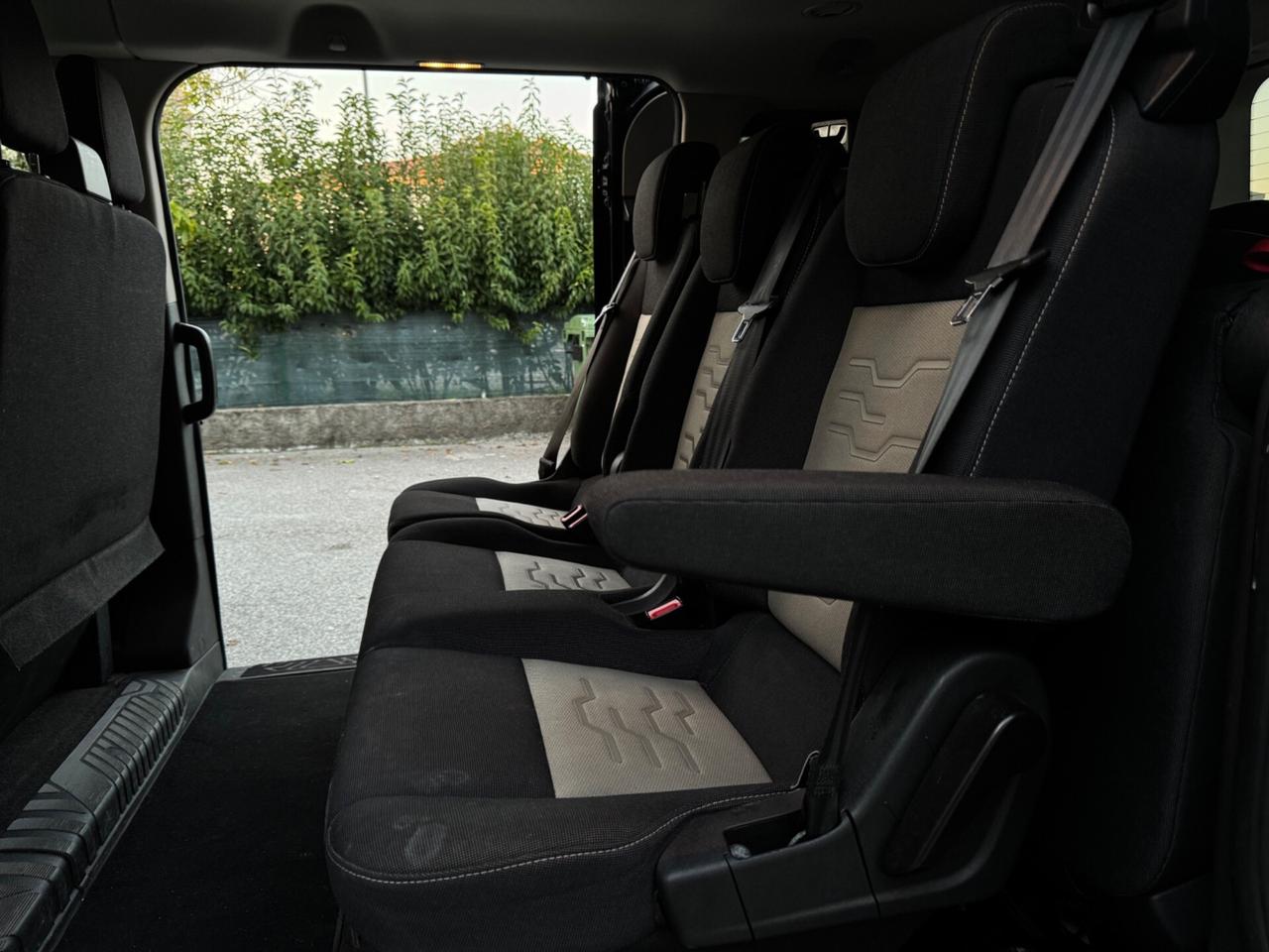 Ford Tourneo Custom 2.0 TDCi 130CV PL Titanium