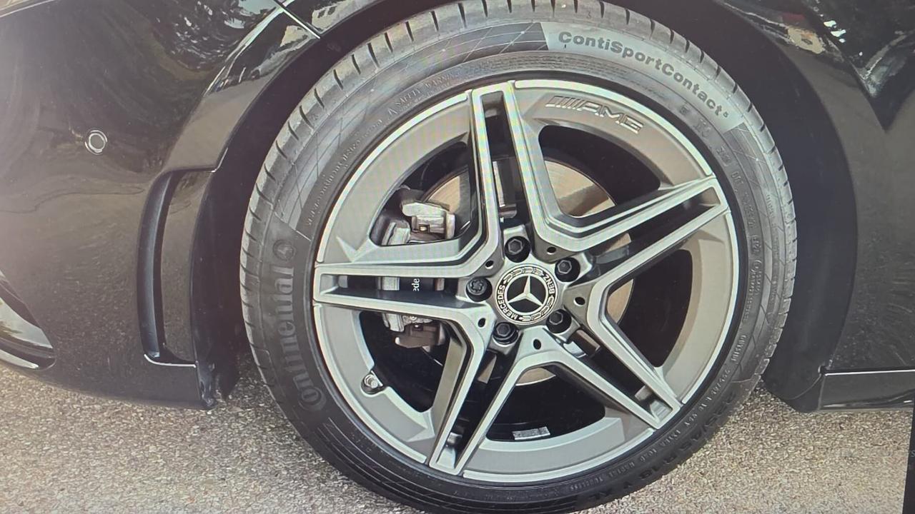 Mercedes-benz A 200 d Automatic Premium AMG