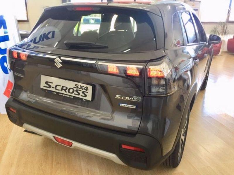 Suzuki S-Cross 1.4 Hybrid Top+