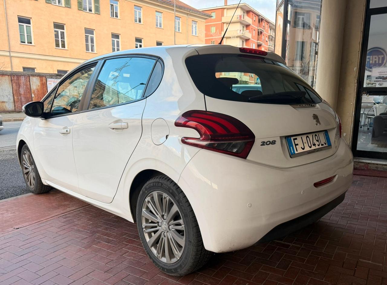 Peugeot 208 BlueHDi 75 5 porte Allure