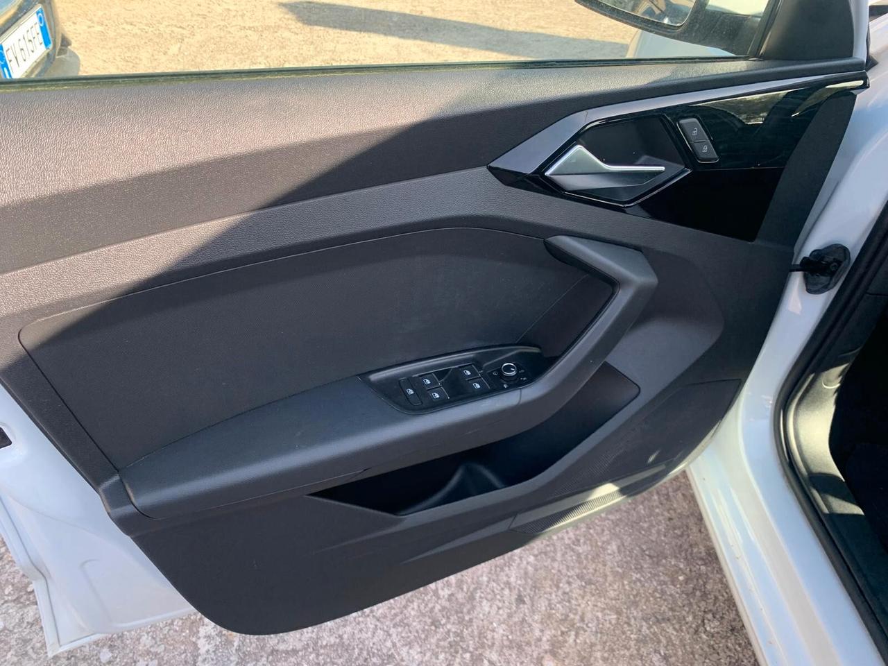 Audi A1 SPB 30 TFSI Admired - 2020