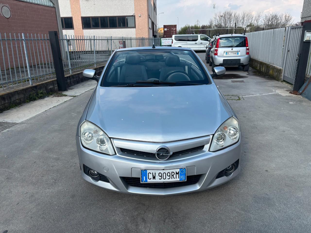Opel Tigra TwinTop 1.4 16V Sport