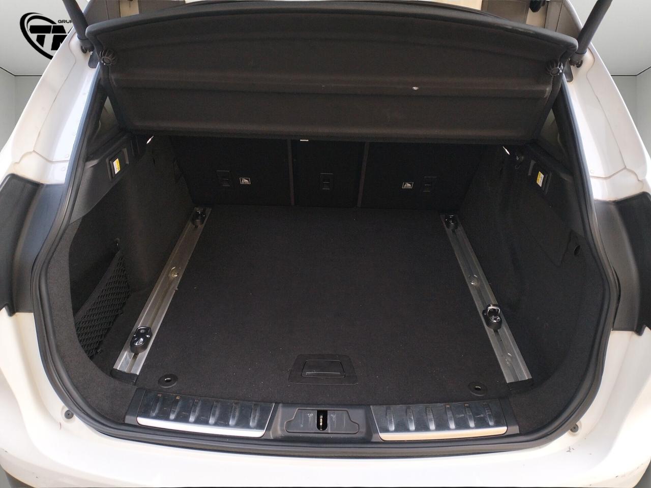 Jaguar F-Pace 2019 2.0d i4 R-Sport awd 180cv auto my19