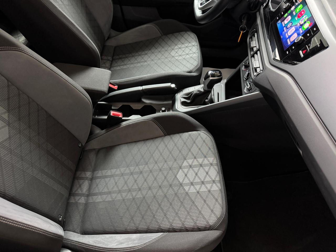 Volkswagen Taigo 1.0 tsi R-Line 110cv dsg TETTO APRIBILE