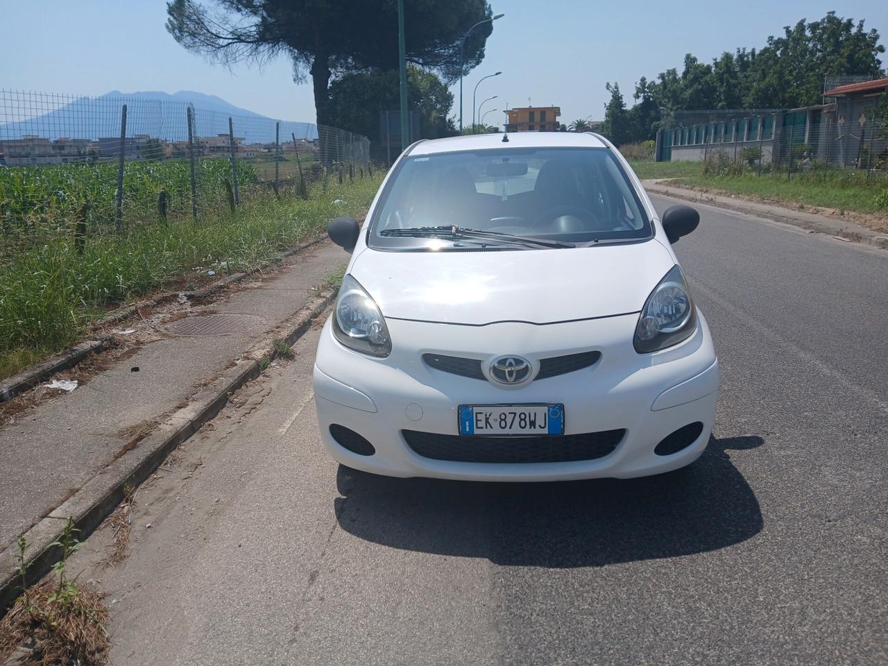 Toyota Aygo 1.0 12V VVT-i 5 porte Lounge Connect
