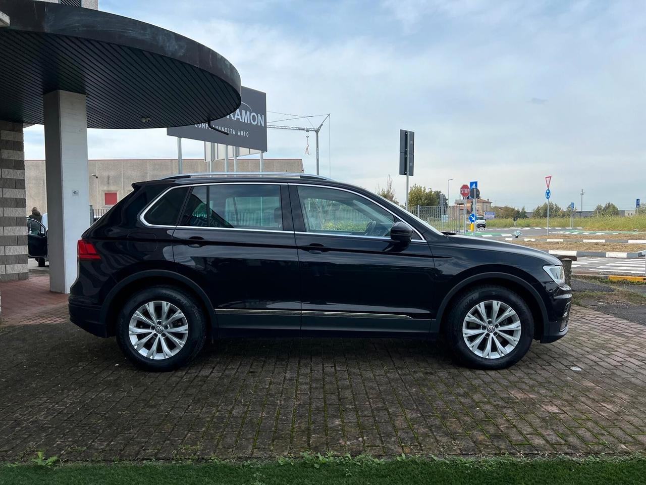 Volkswagen Tiguan 2.0 TDI SCR DSG Sport BlueMotion Technology