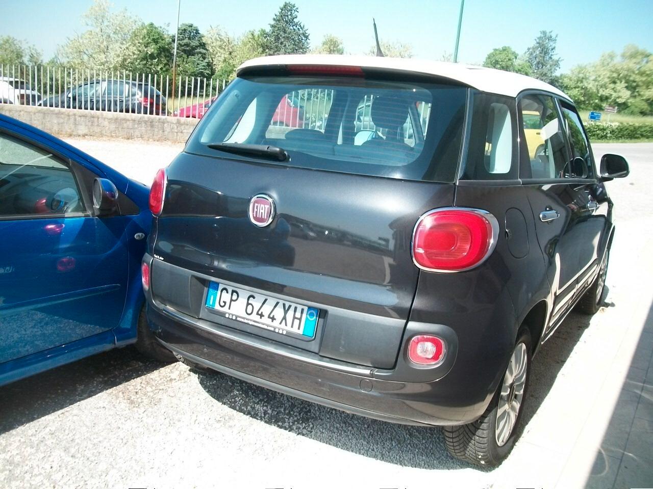 Fiat 500L 0.9 TwinAir Turbo Natural Power Pop CC 875 KM 136570 GARANZIA UN ANNO BENZINA E METANO SI NUOVI PATENTATI