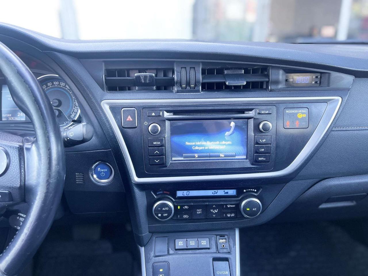 Toyota Auris 1.8 Hybrid 99CV E6 Neo - 2015