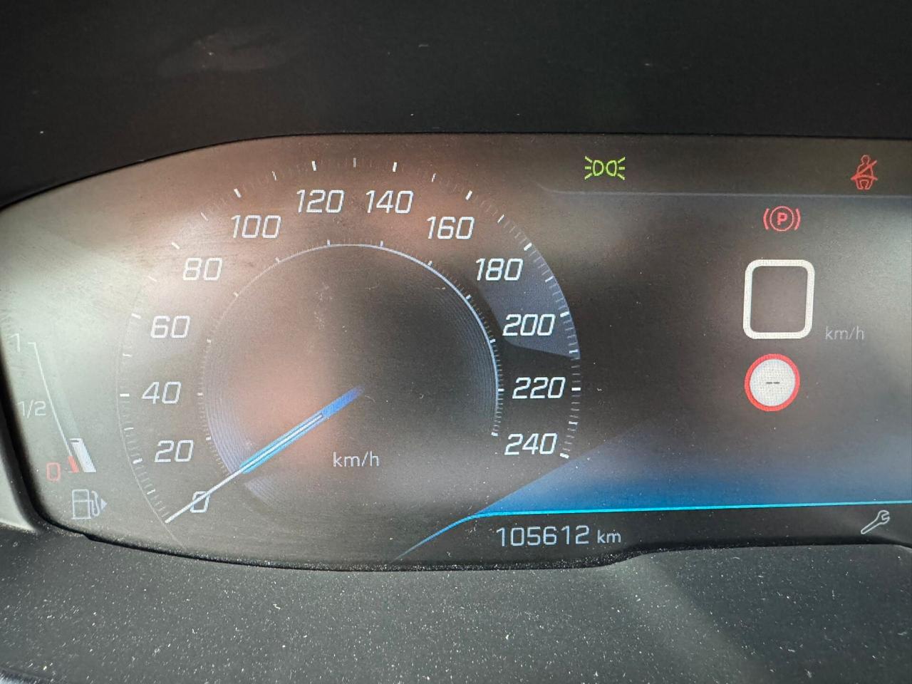 Peugeot 5008 7 POSTI – GARANZIA 12 MESI TAGLIANDATA PERFETTA PER FAMIGLIA