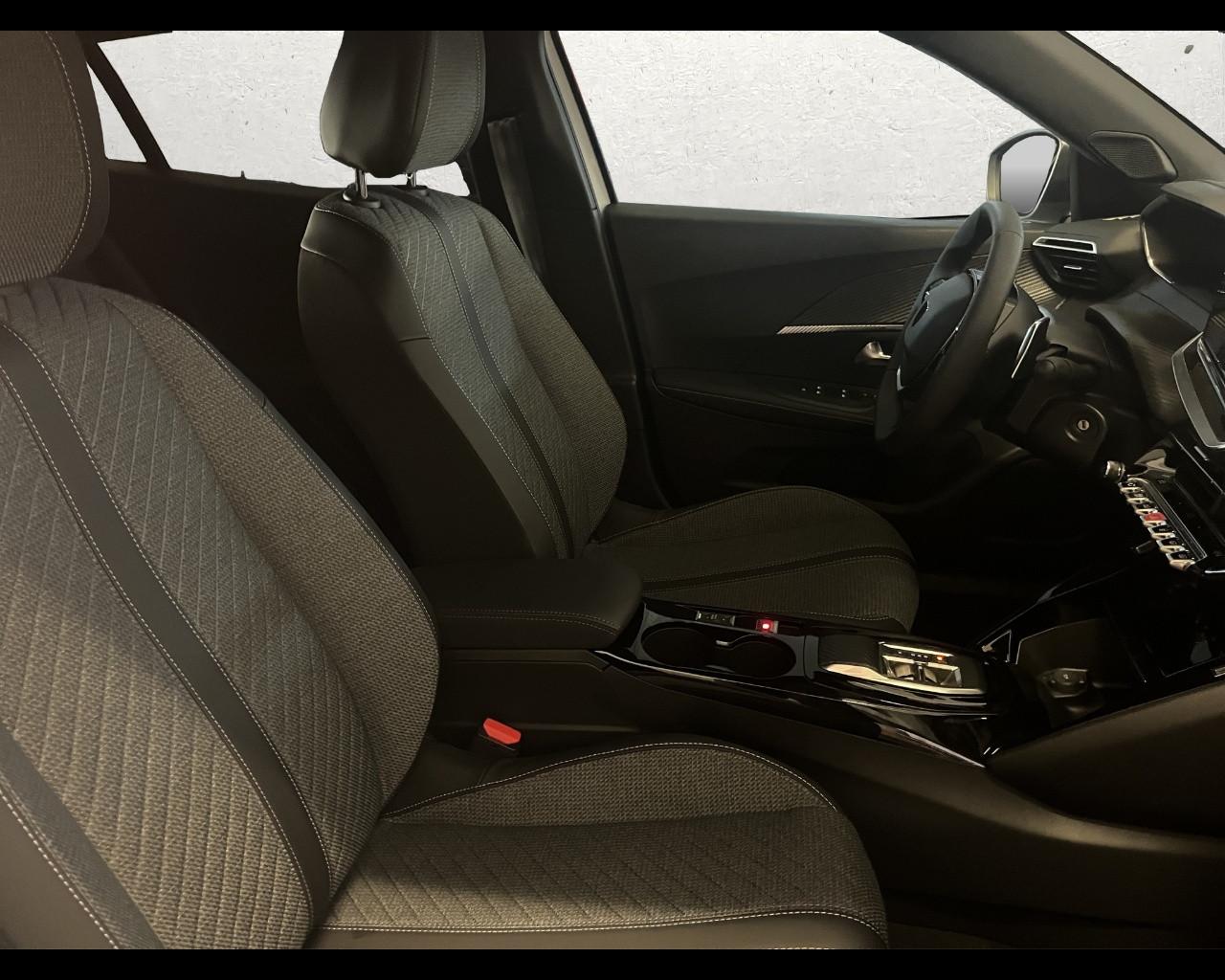 PEUGEOT NUOVO 2008 Allure PureTech 130 EAT8 S&S