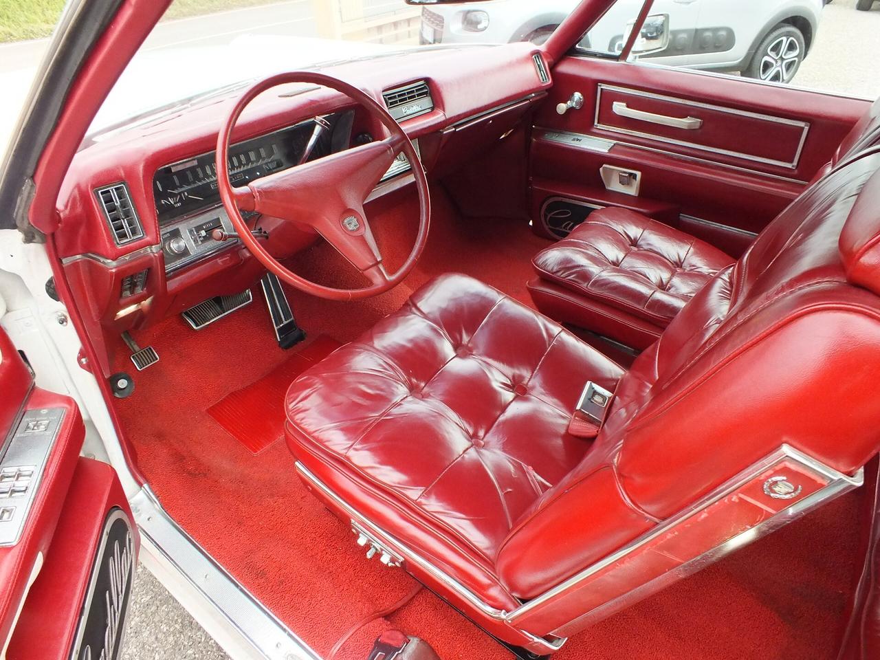 CADILLAC DEVILLE V8 CONVERTIBILE COSTRUZIONE 1966
