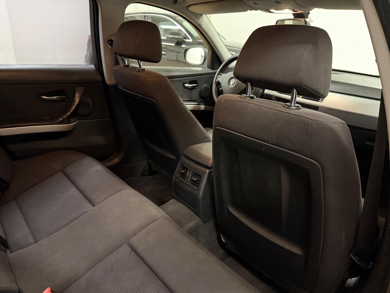 Bmw 320 320d cat Touring Attiva