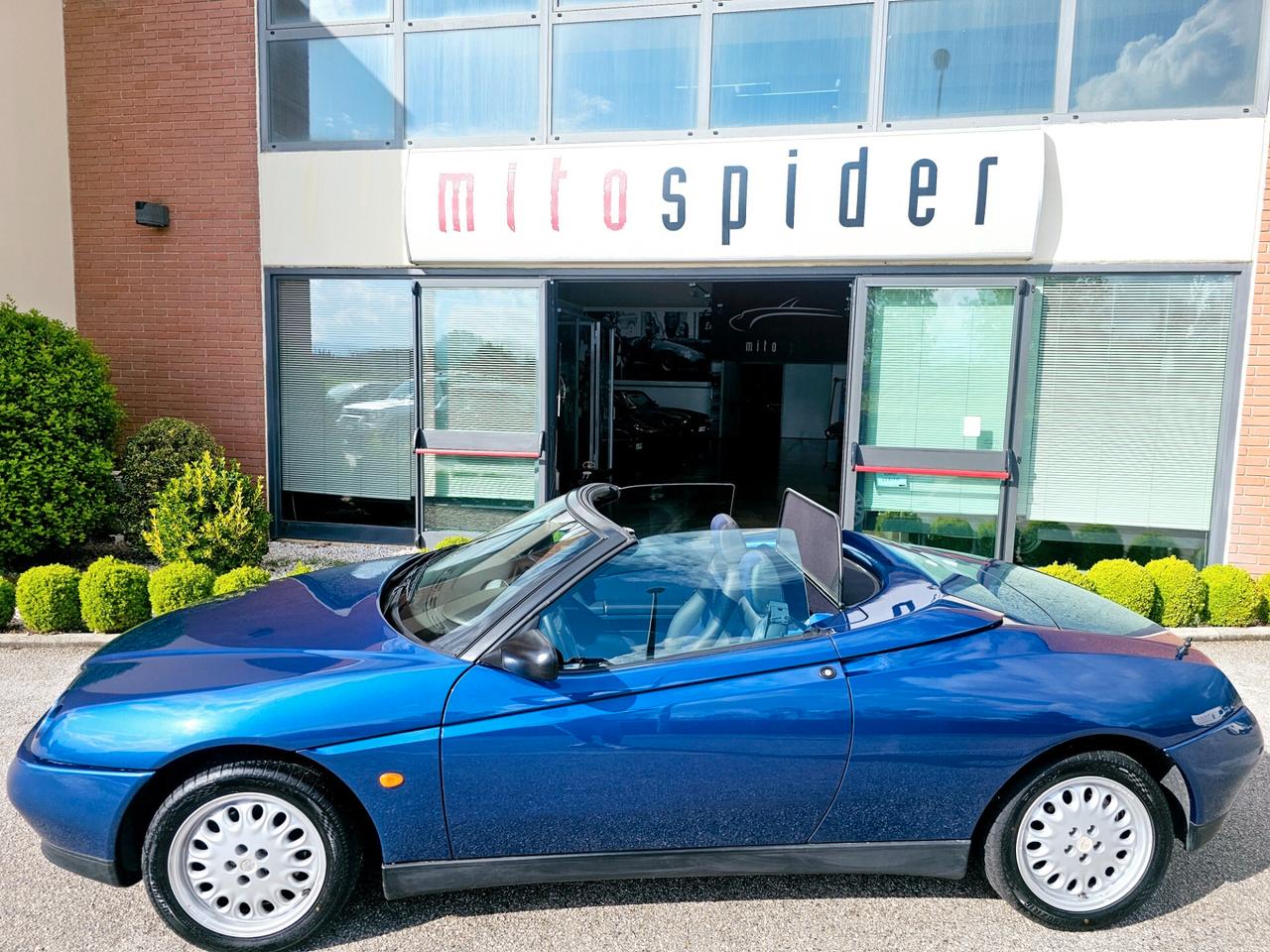 Alfa Romeo GTV Spider 2.0i 16V Twin Spark cat ASI