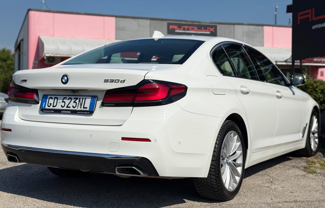 BMW 530d 48V xDrive Luxury 249CV 2021 BERLINA