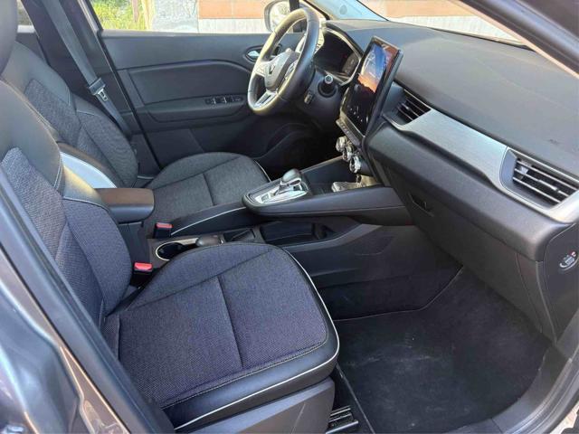 RENAULT Captur Plug-in Hybrid E-Tech 160 CV Intens