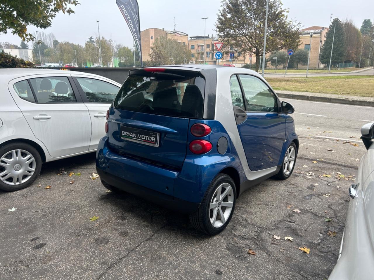 Smart ForTwo 1000 52 kW coupé passion