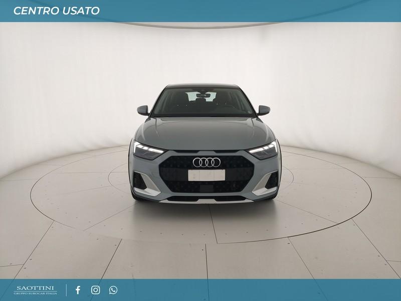 Allstreet 30 1.0 TFSI Admired 110 CV