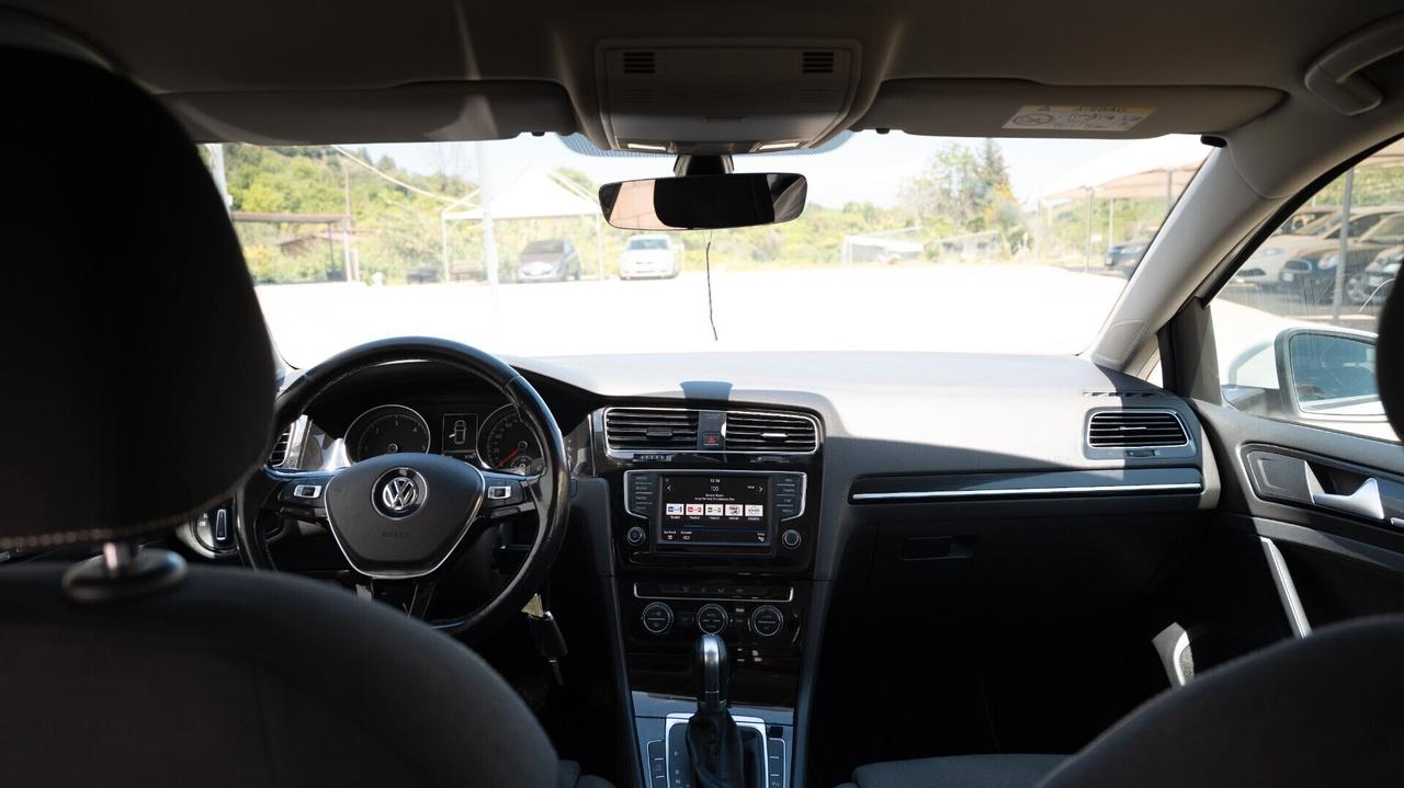 Volkswagen Golf 1.6 TDI 110 CV DSG Automatica 5p. Executive BlueMotion Technology