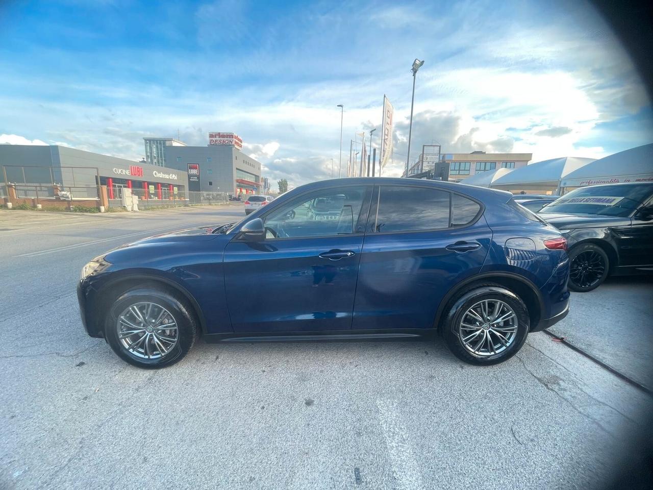 Alfa Romeo Stelvio 2.2 Turbodiesel 210 CV AT8 Q4 Business