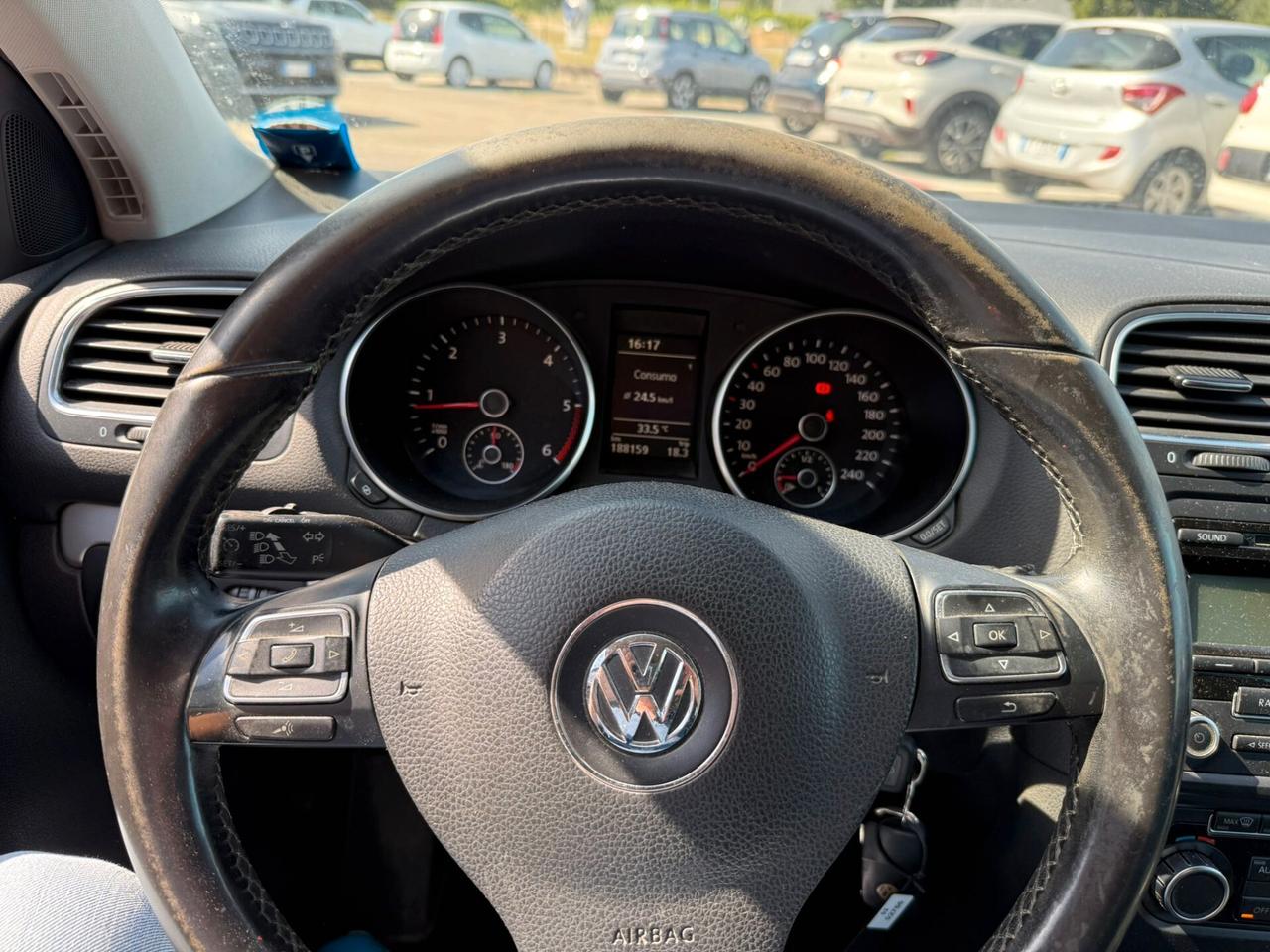 VOLKSWAGEN GOLF VI 1,6 TDI 105 CV COMFORTLINE 5P