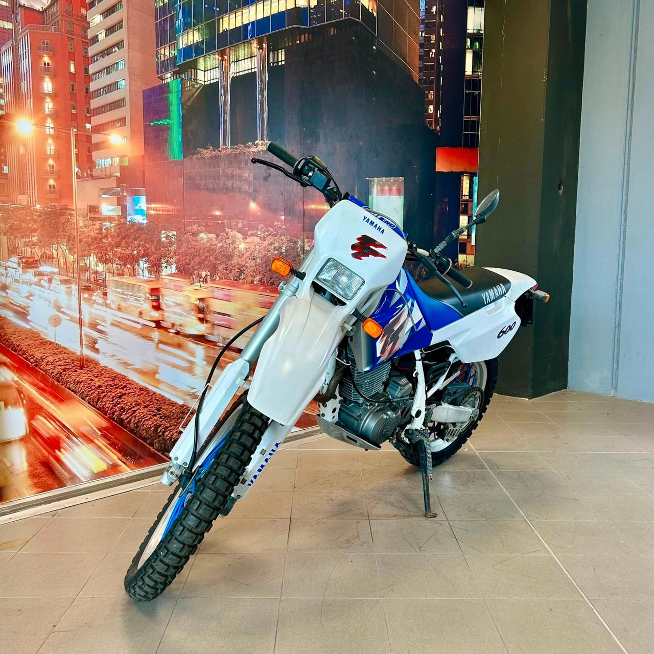 Yamaha TT 600
