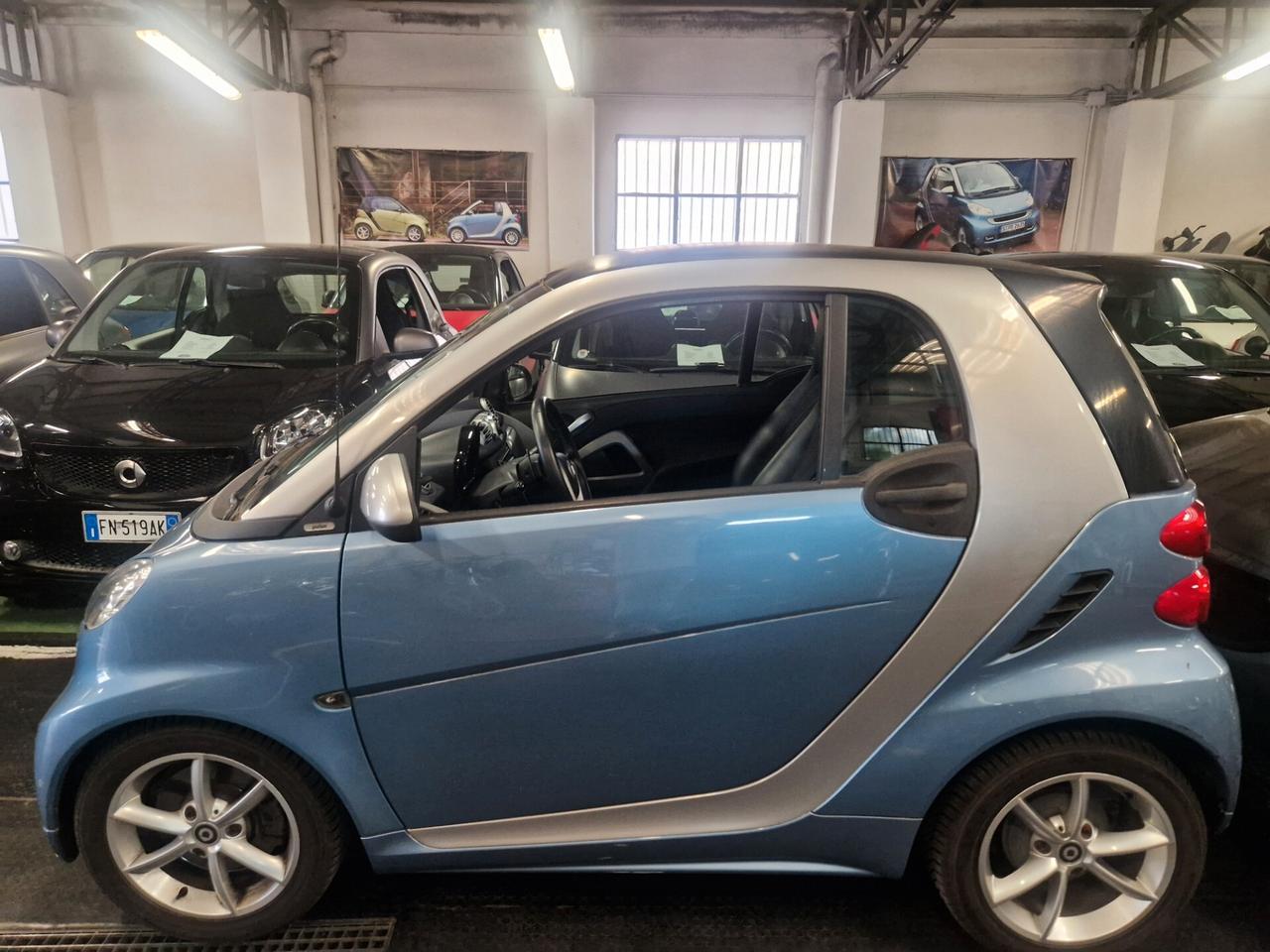 Pulse servosterzo pelle solo 33000km tagliandi Mercedes