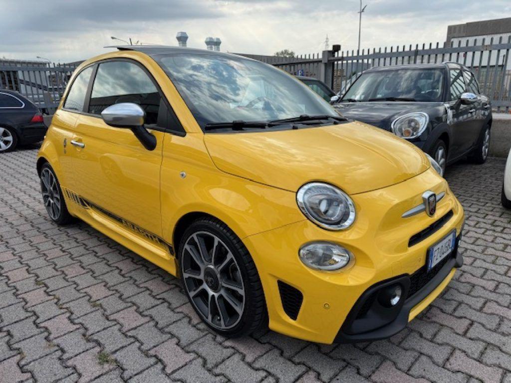 Abarth 595 1.4 Turbo T-Jet 165 CV Turismo