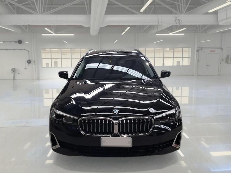 BMW 518 MH48V Luxury Touring Auto