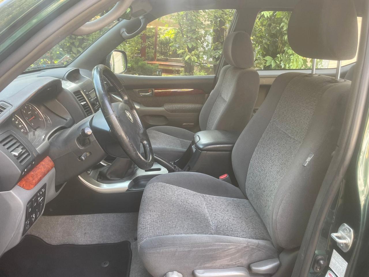 TOYOTA LAND CRUISER 4WD 3.0 D-4D 163CV 3PORTE GANCIO