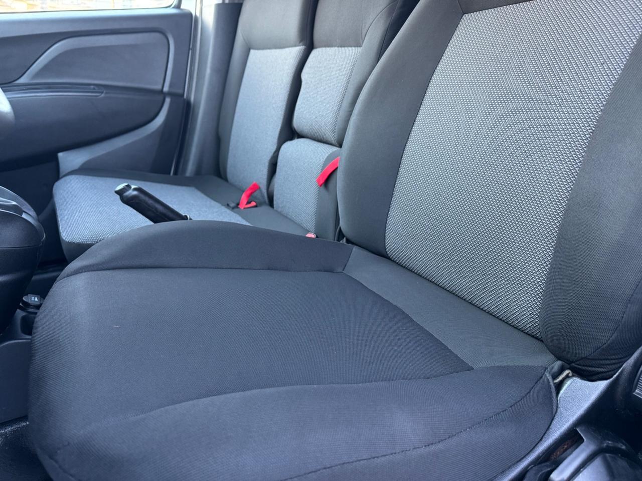 FIAT DOBLO' 1.6 MJT II 120 CV 3 POSTI PORTA LATERALE CLIMA