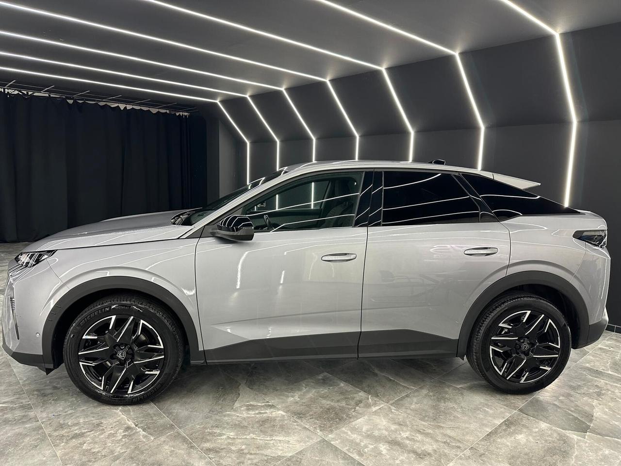 Peugeot 3008 1.2 hybrid Allure 145cv e-dcs6