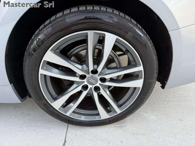 AUDI A6 Avant 40 2.0 tdi Business Sport s-tronic FZ588FW