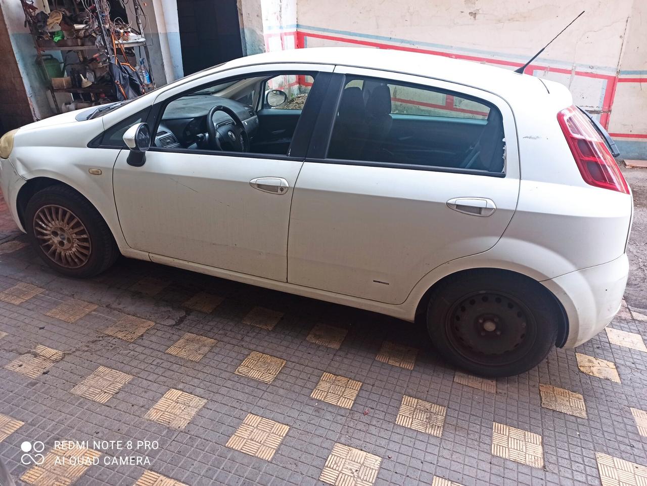 Fiat Grande Punto 1.3 MJT 75 CV 5 porte Dynamic