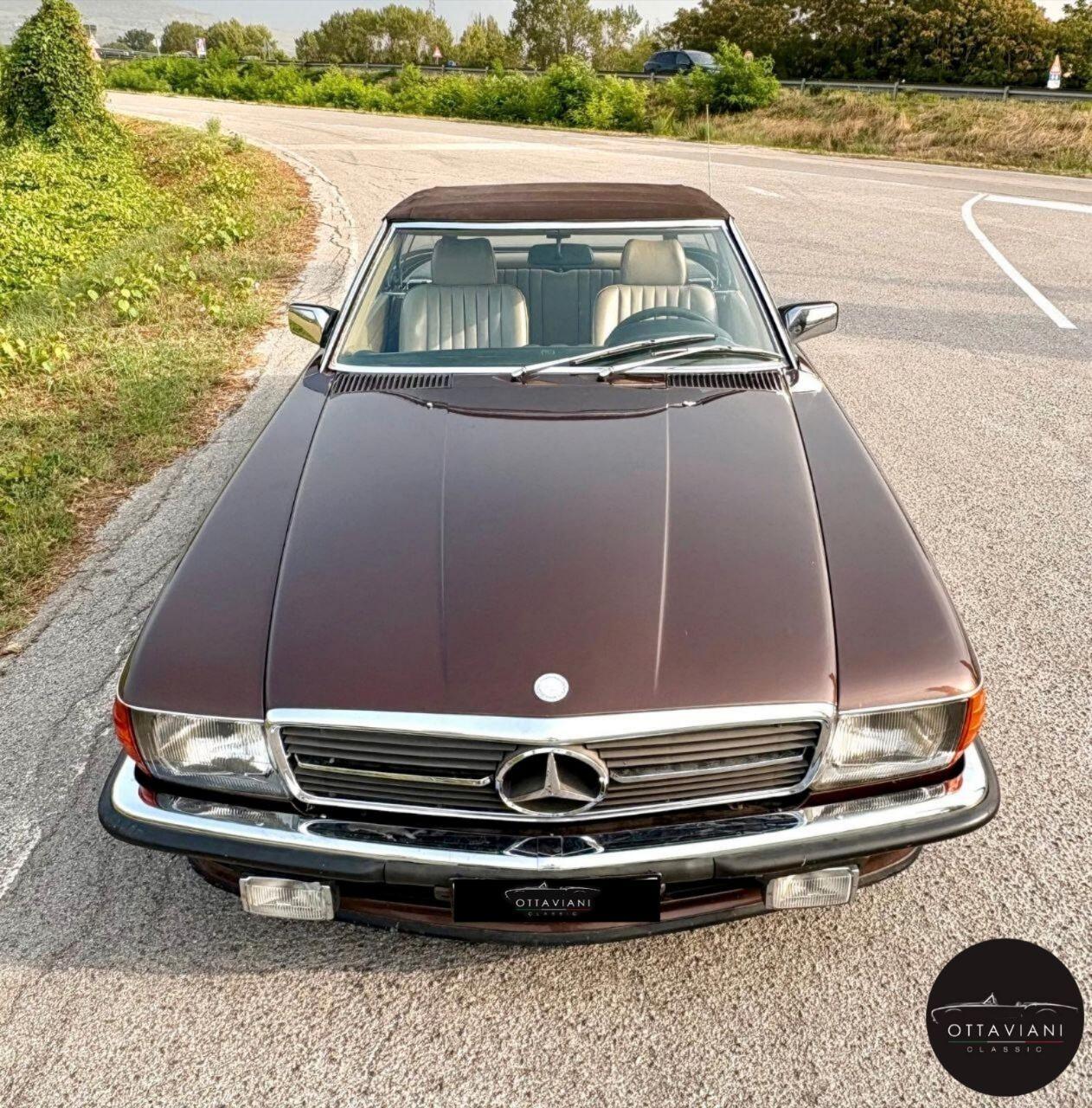 Mercedes SL 300 r107 targa ORO ASI