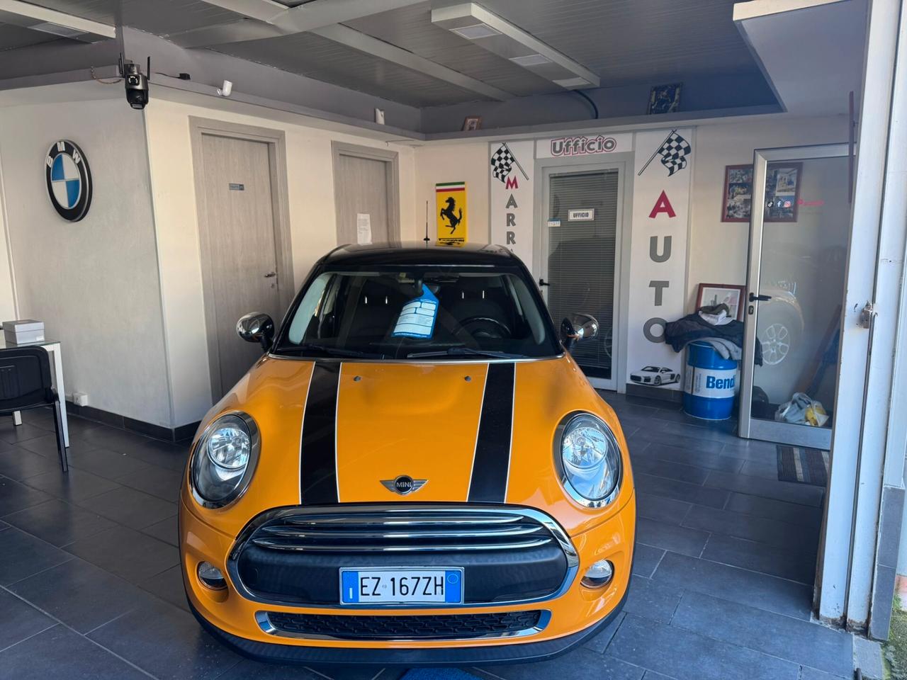 Mini 1.5 Cooper D Business XL