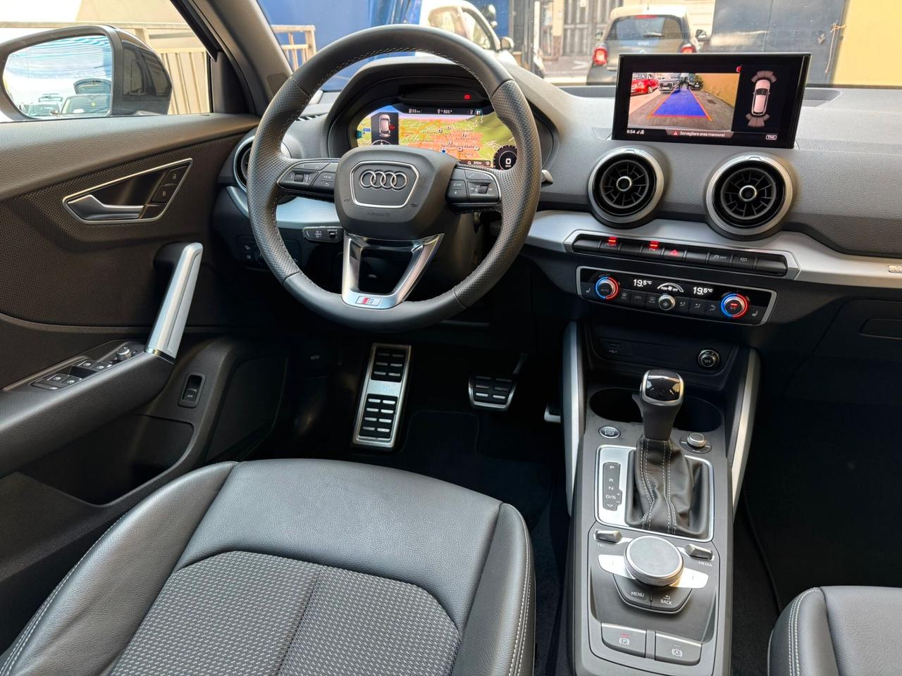 Audi Q2 35 TDI S tronic line Edition