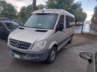 Mercedes-benz Sprinter F37/30 211 CDI 9 posti