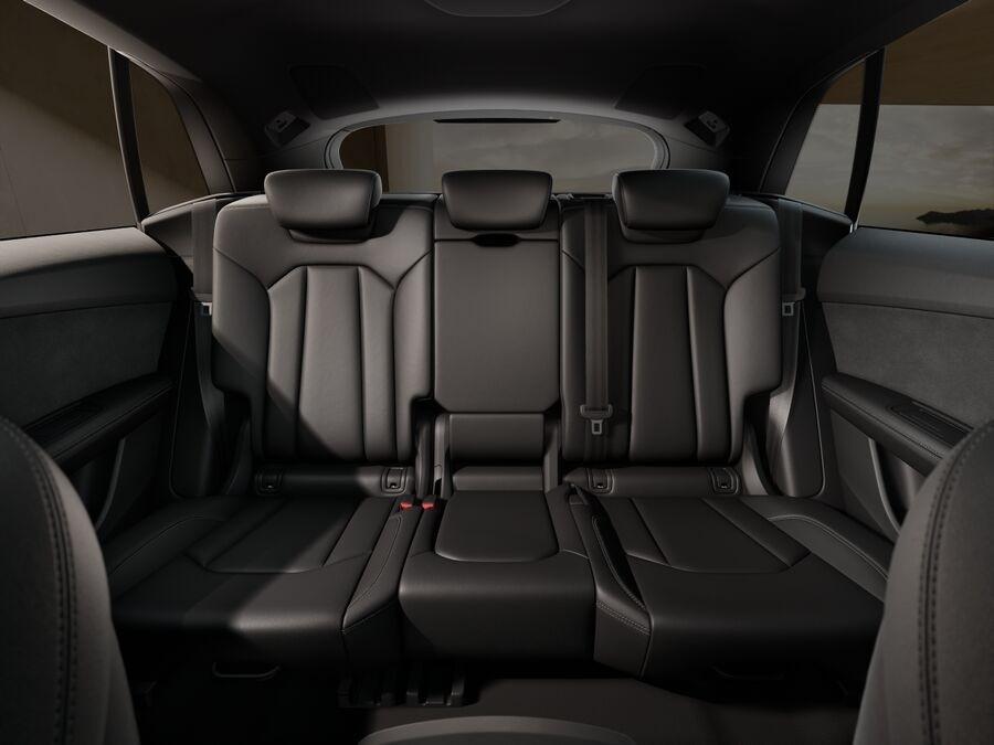 AUDI Q8 55 TFSI e TIPTRONIC QUATTRO S-LINE PLUS