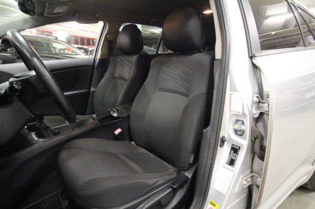 TOYOTA Avensis 2.2 D-4D Wagon Executive 150CV