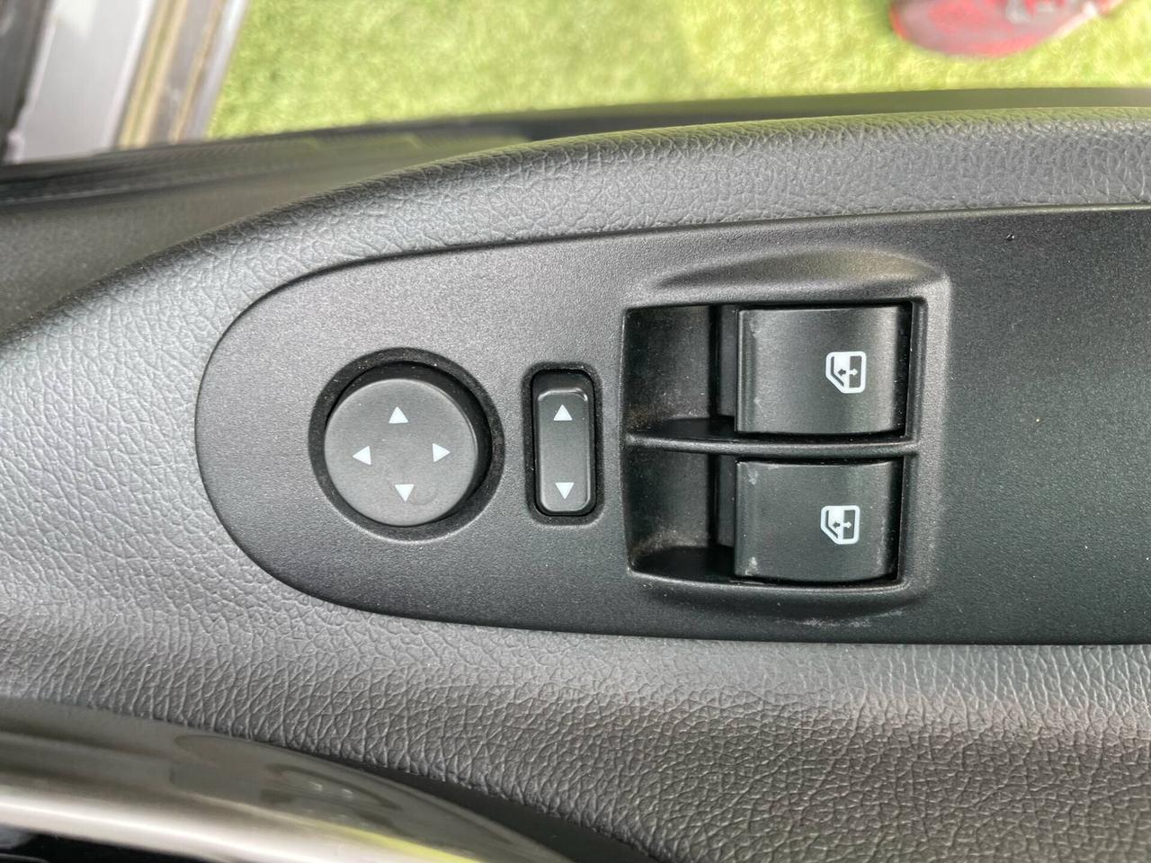 Lancia Ypsilon 1.2 69 CV 5 porte Gold