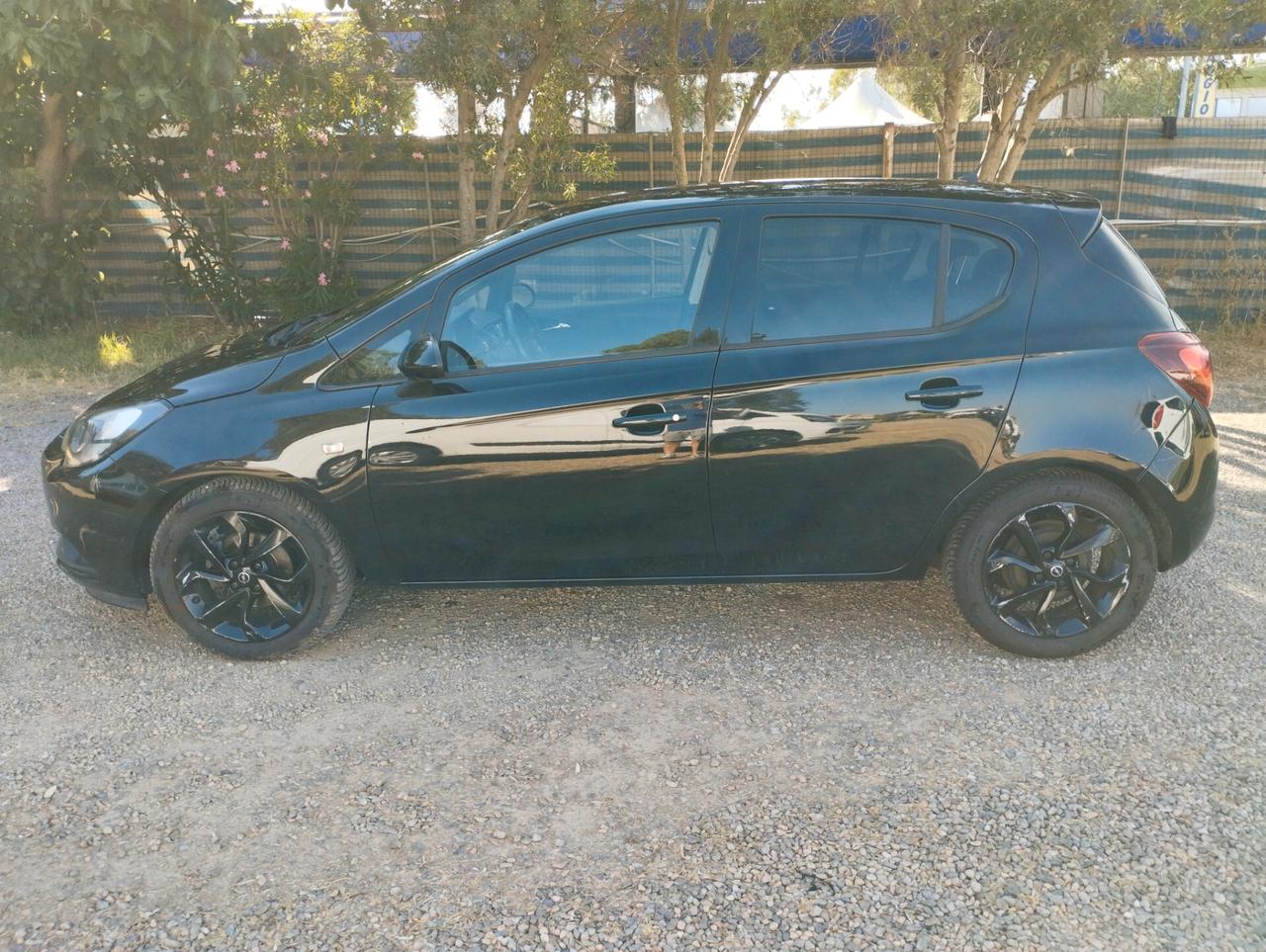 Opel Corsa 1.2 Coupé Innovation