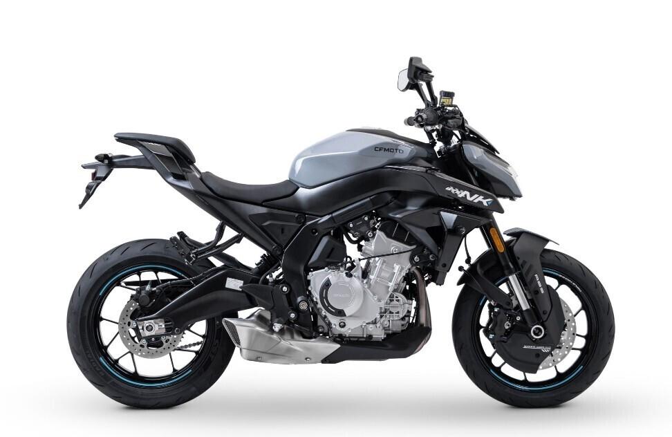 Cf Moto 675NK - GARANZIA 4 ANNI