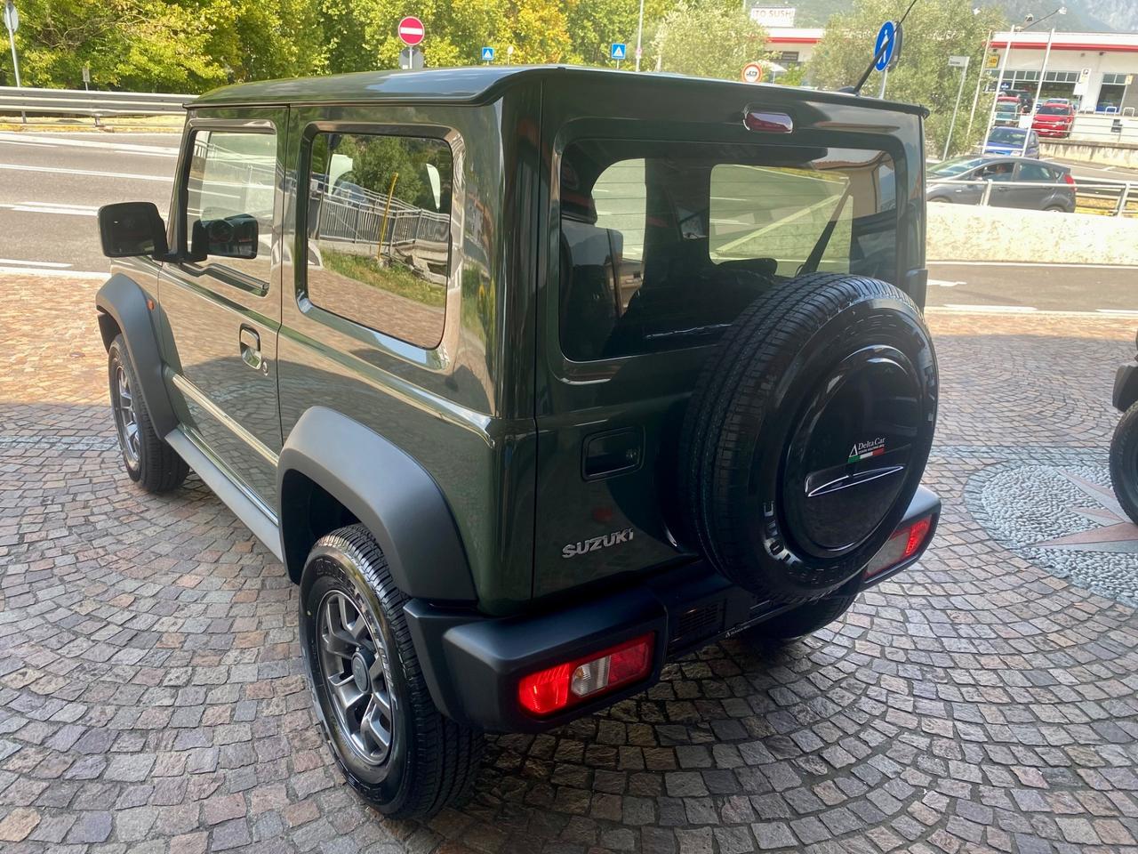 Suzuki Jimny 1.5 5MT Top 4 POSTI