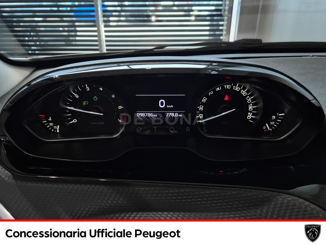 Peugeot 208 5p 1.2 puretech active s&s 82cv neopatentati