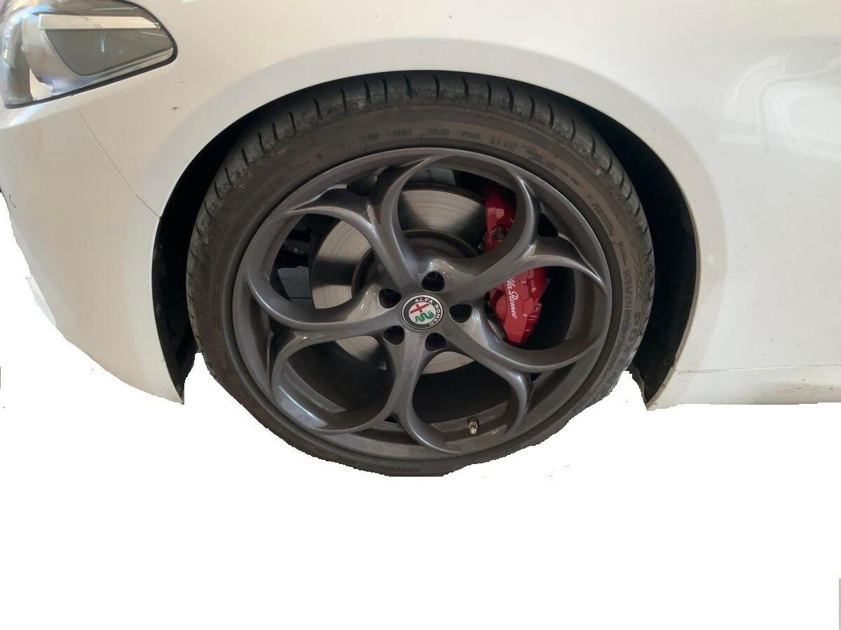 Alfa Romeo Giulia 2.2 DIESEL 180 CV SUPER KM38000 UFFICIALE ITALIANA UNICO PROPRIETARIO+BIXENO+NAVI+PELLE